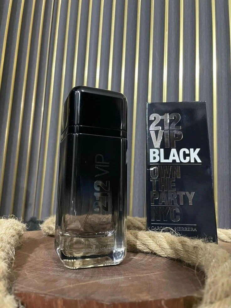 Carolina Herrera 212 Vip Black