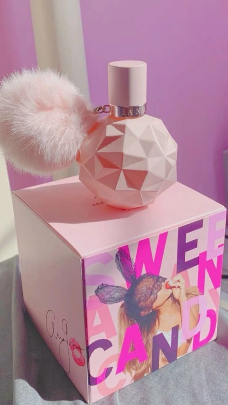 Ariana Grande Sweet Like Candy