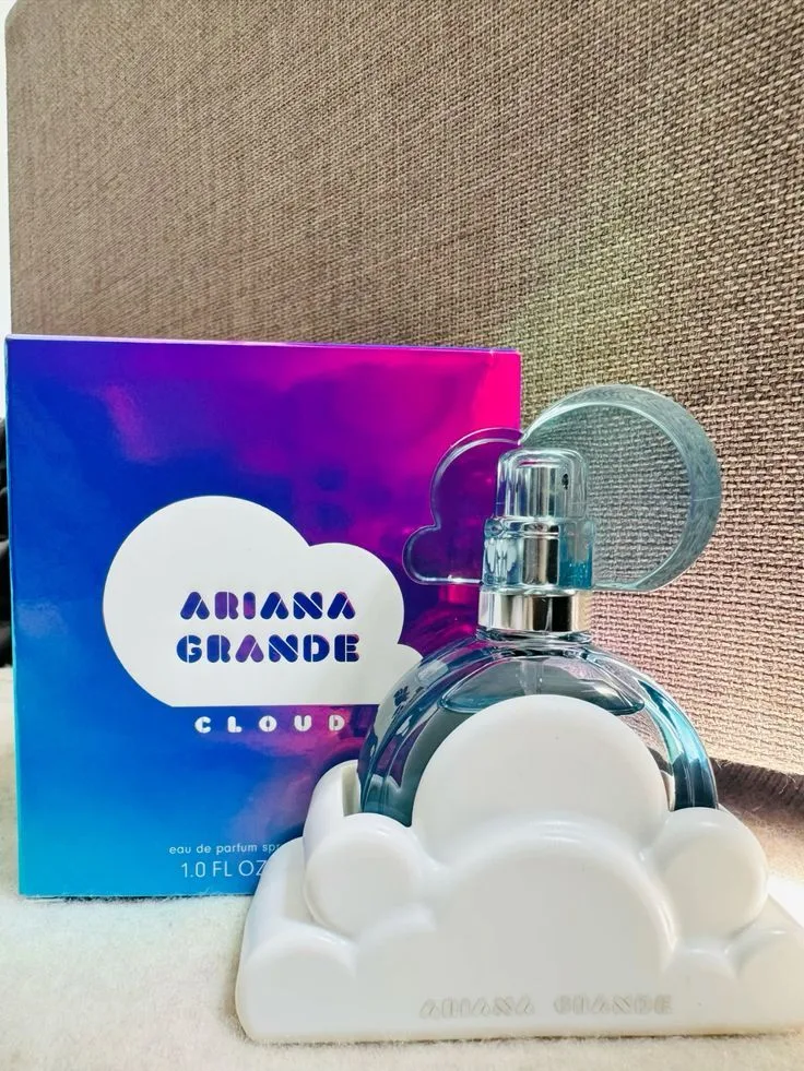 Ariana Grande Cloud
