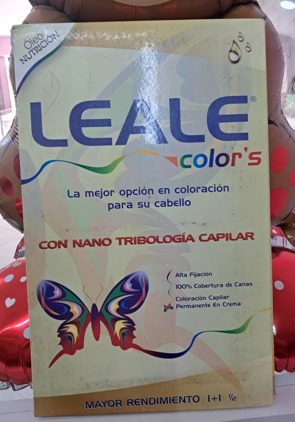 Carta de colores profesional de tinte capilar permanente en crema de la marca Leale Color´s elaborado por Thyms