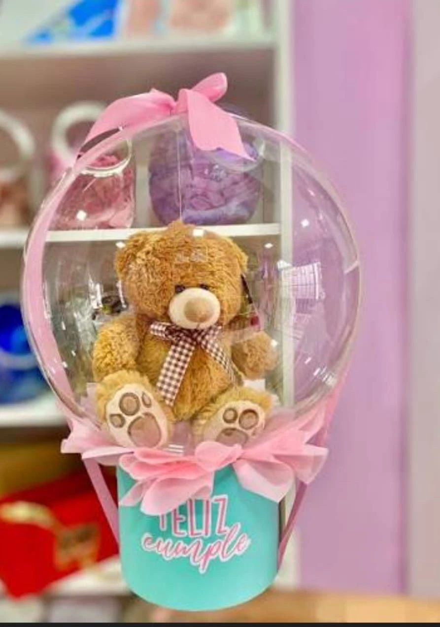CREACIONES CON GLOBOS