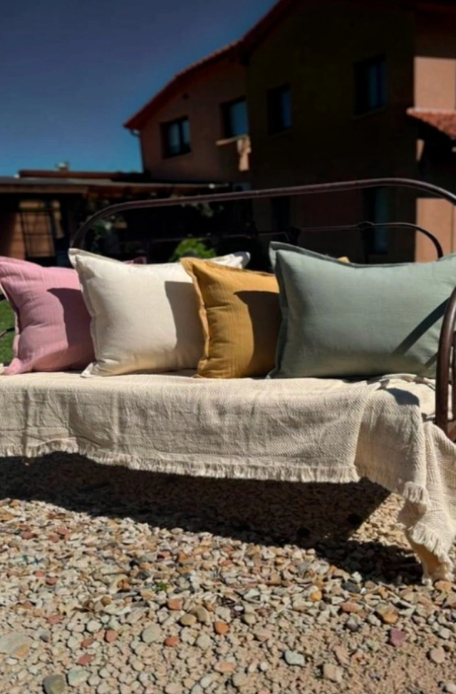 Almohadon Decorativo Tusor 50x70 liso con Relleno