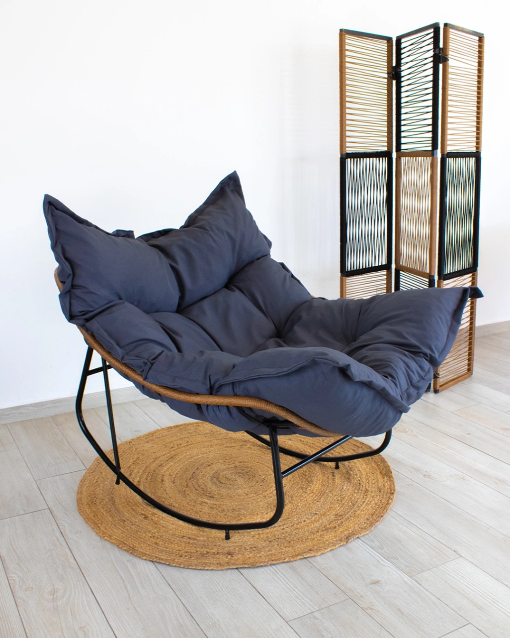 Sillon Mecedora Shoan (con almohadón Gris)