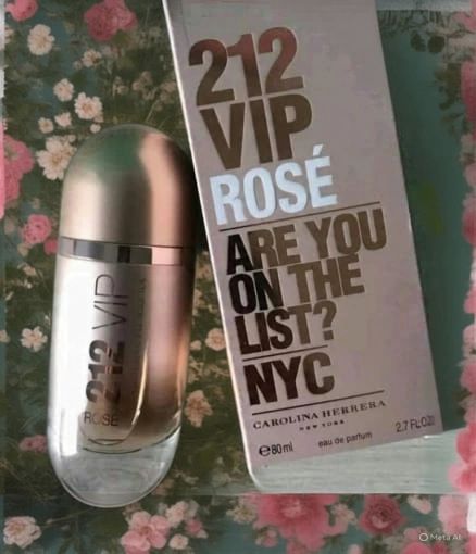 212 VIP ROSE CAROLINA HERRERA