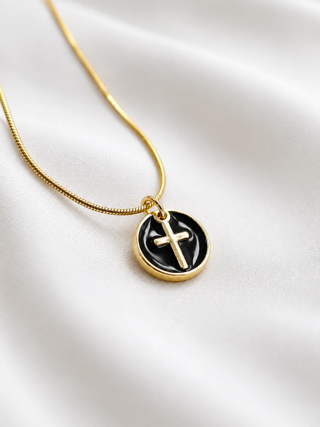 Colgante redondo cruz CXA1334571 OLS-NEGRO