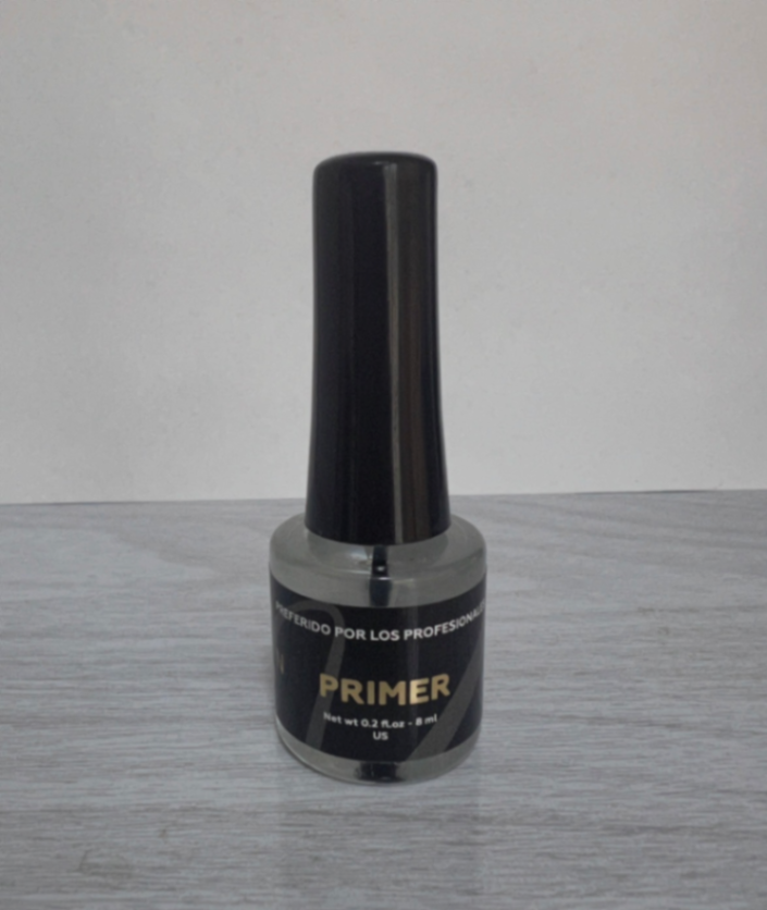 Primer *Latin nails