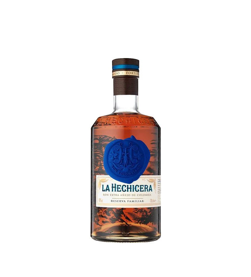 ins. Ron La Hechicera botella
