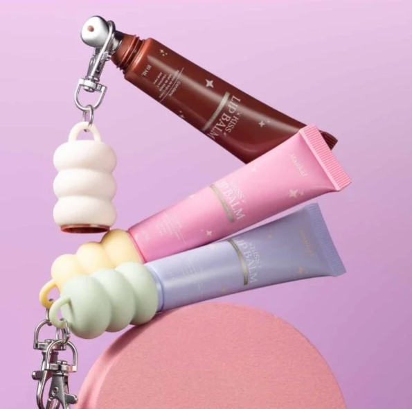 Llavero Kiss Lip Balm Majikal