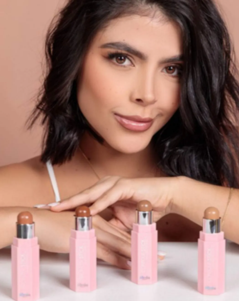 Bronzer y Contorno en Stick Alissha Beauty