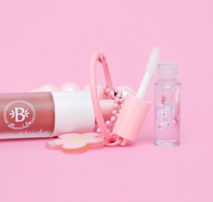 Llavero Duo Nude + Mini Gloss Hidratante Bloomshell