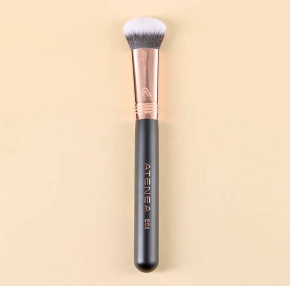 Brocha Para Corrector Black Gold E06 Atenea