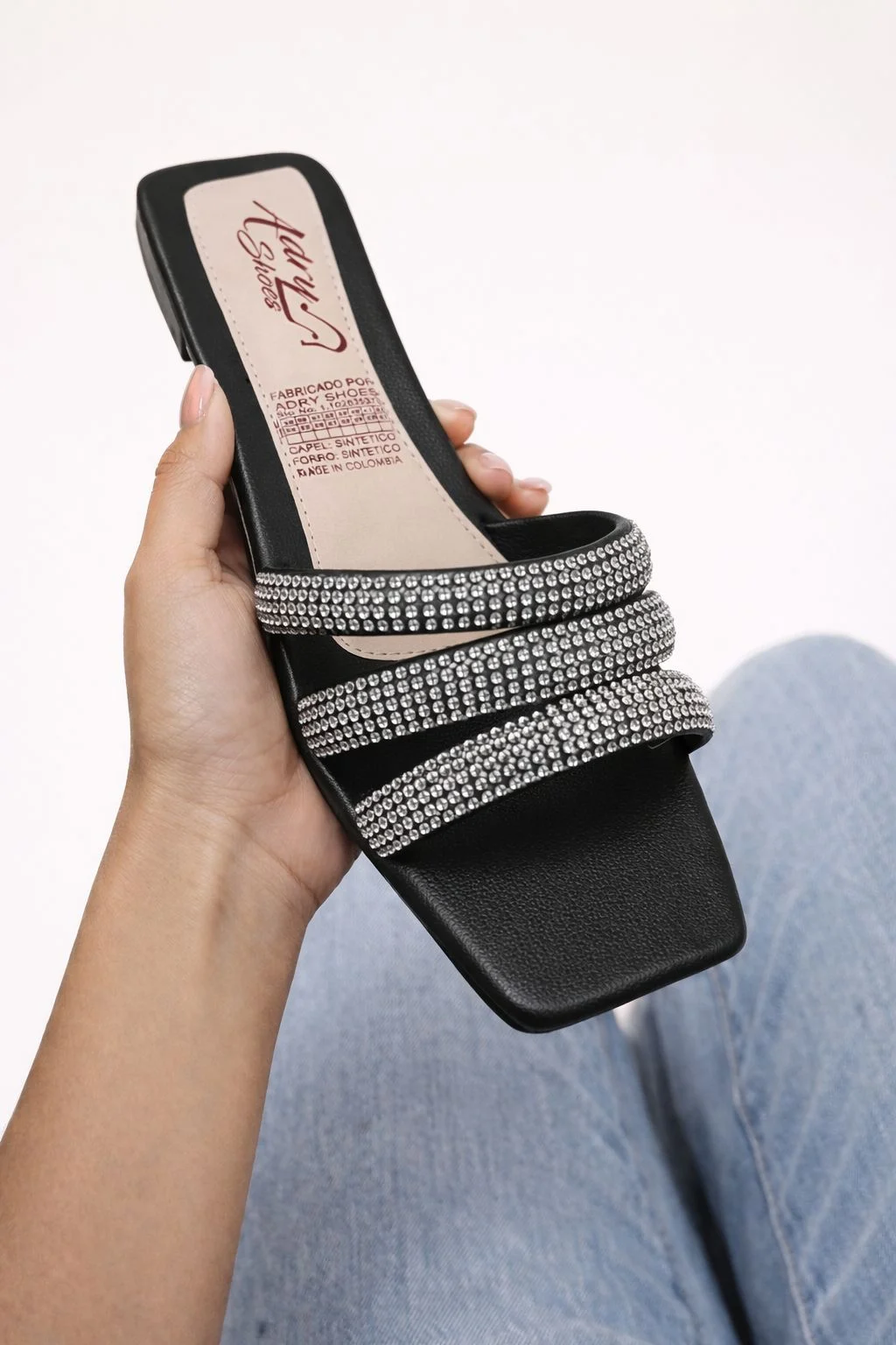 SANDALIAS PLANAS