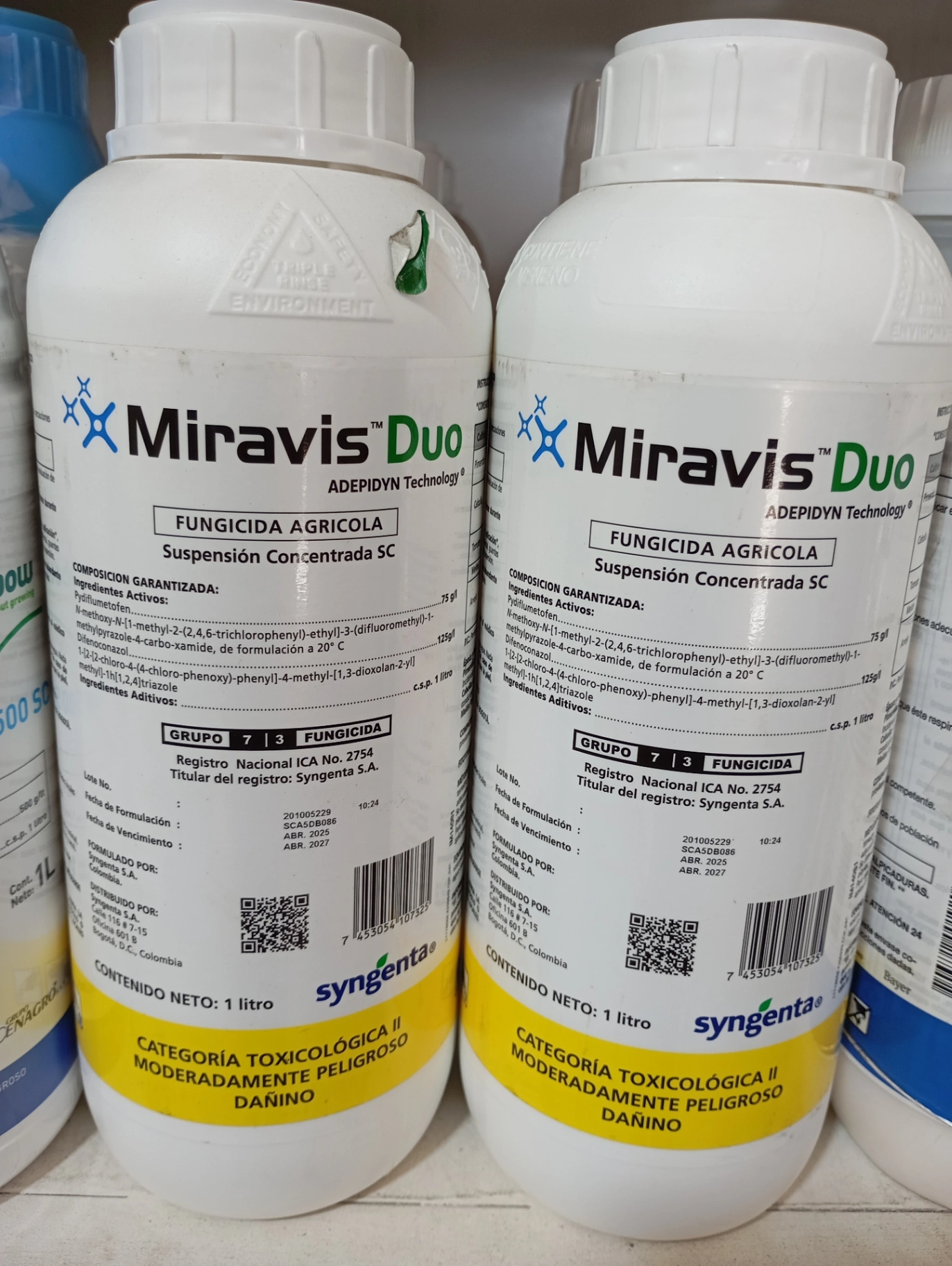 Miravis Duo   ->Pydiflumetofen  ->Difenoconazol