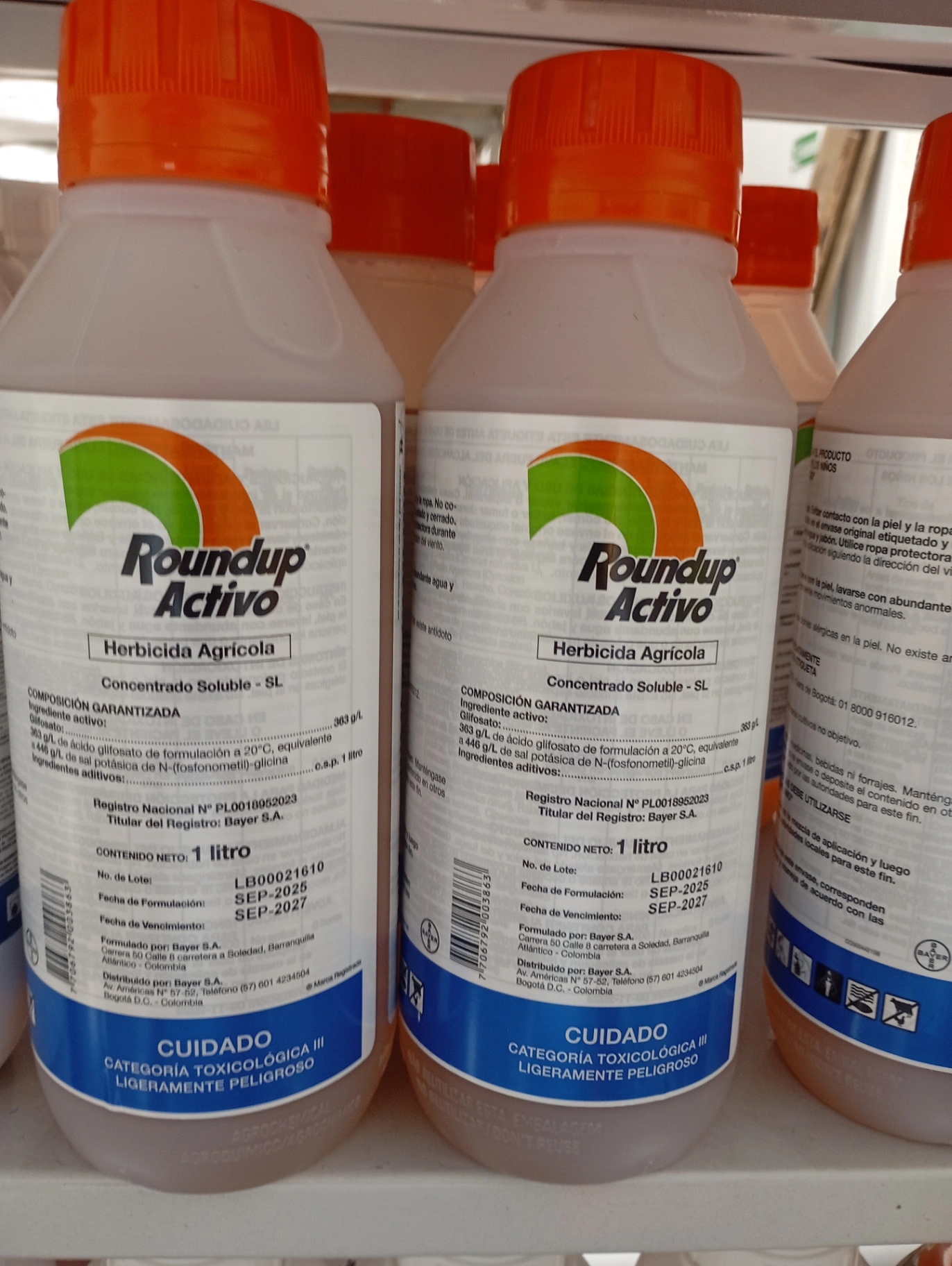Roundup.    ->Glifosato