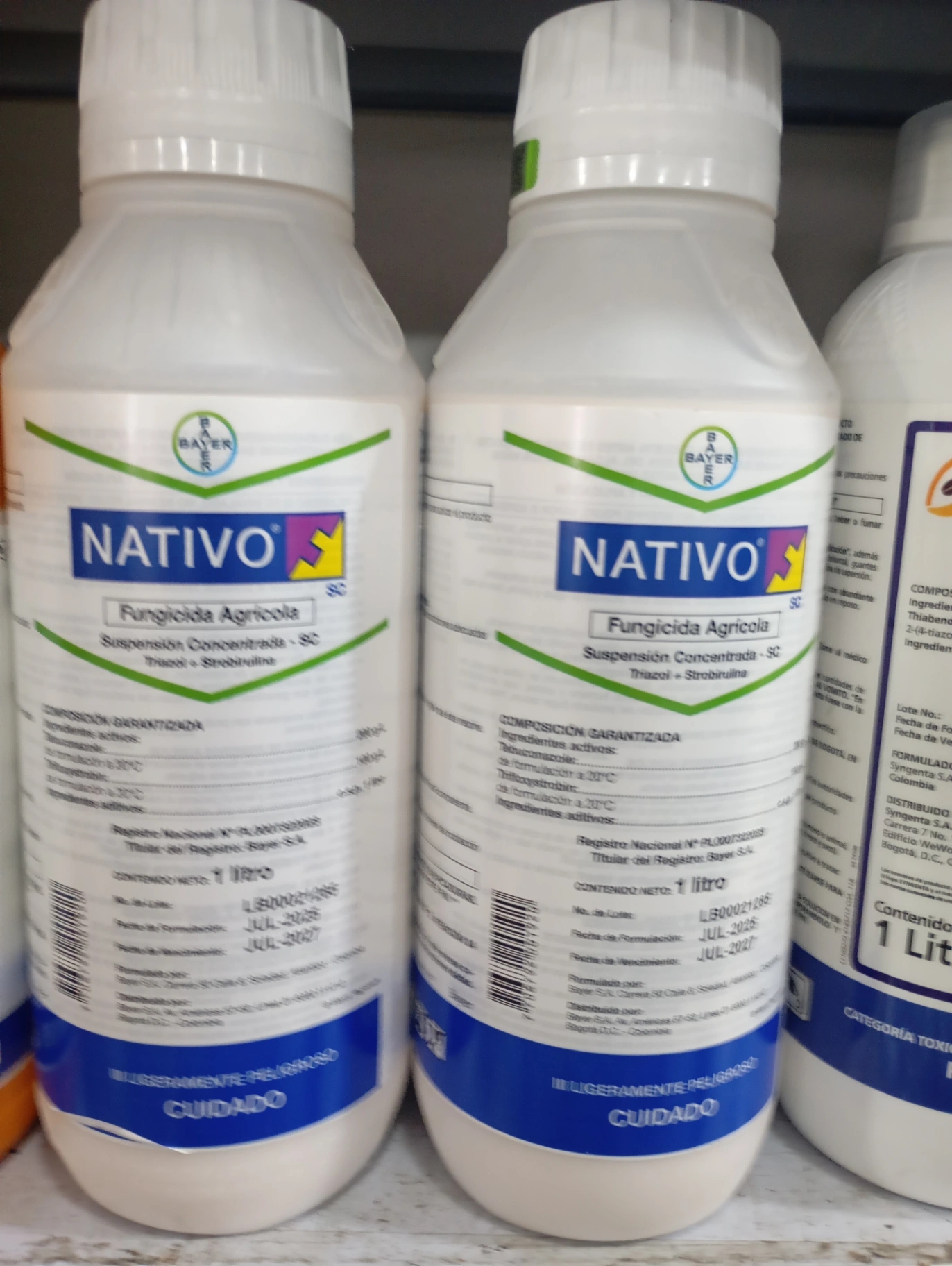 Nativo Lt -> Tebuconazol. -> Trifoxystrobin