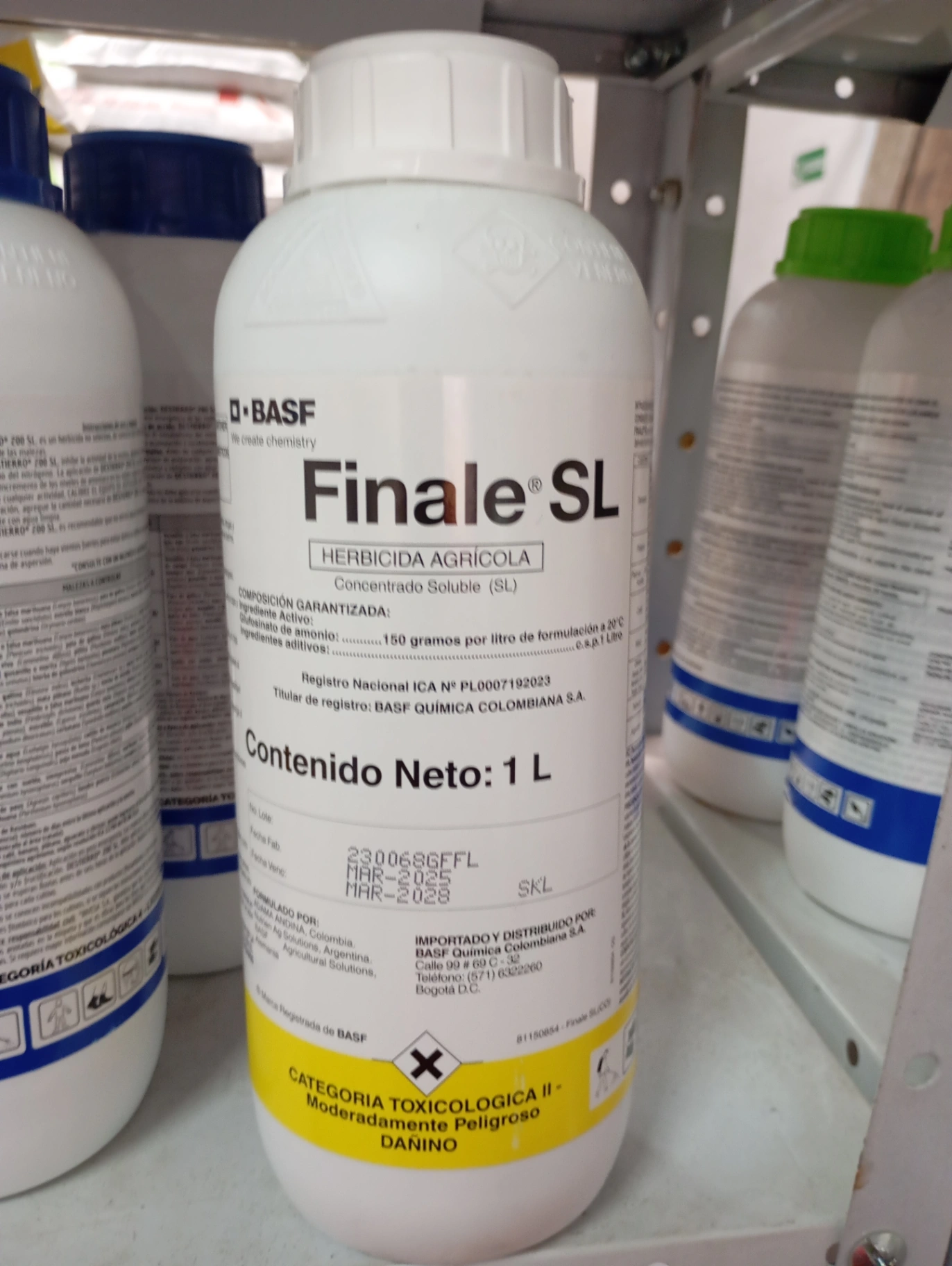 Finale Lt ->Glufosinato de Amonio